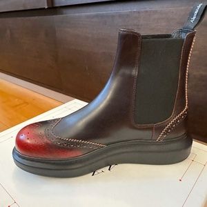 Alexander McQueen Boots Black/Red Size 42
